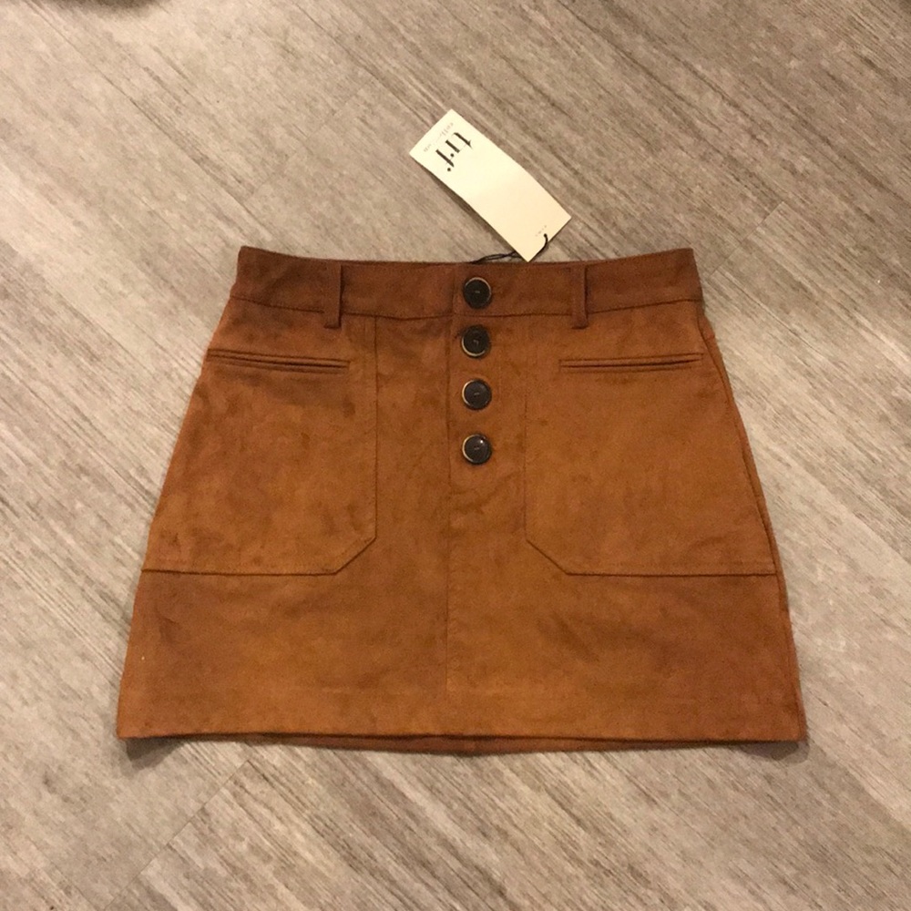 Zara tan suede button a line mini skirt, M